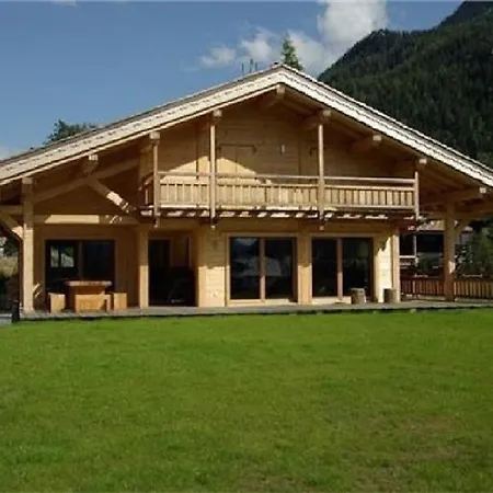 Casa de Férias Belle Cabane Avec Sauna Pres De L'arret De Bus Chamonix